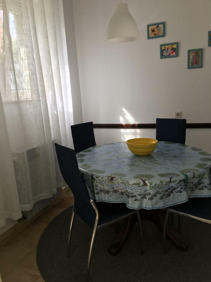 Apartment Get Supetar Buitenkant foto